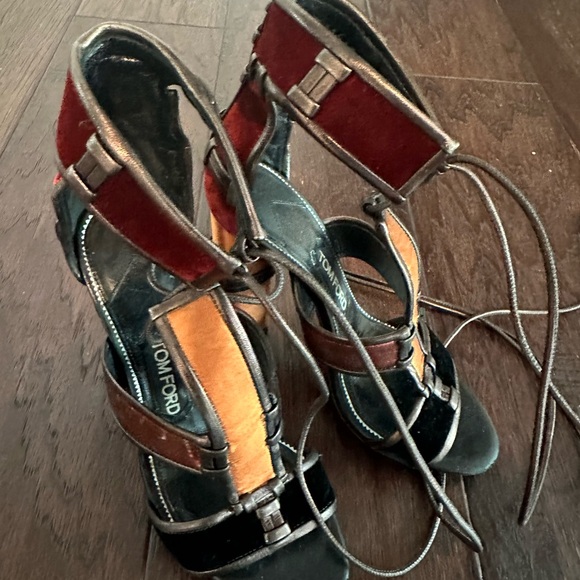 Tom Ford Multicolor Velvet and Leather Panelled Patchwork Ankle Strap Sandals - Picture 5 of 5